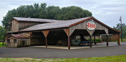 The Wedding Website of Danielle Dolce and Frank DeLizza