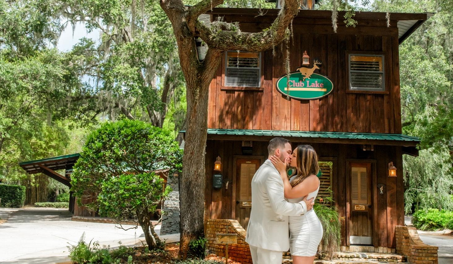 The Wedding Website of Leslie Aviles and Fernando Luna