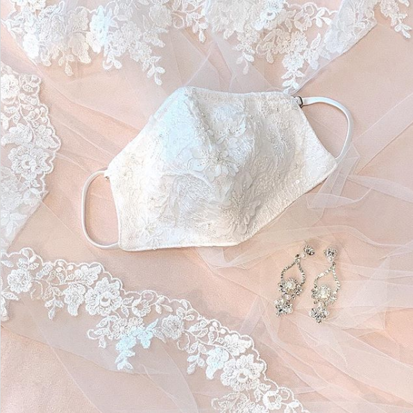 The Wedding Website of Rachel Krautwald and Zachary Wood