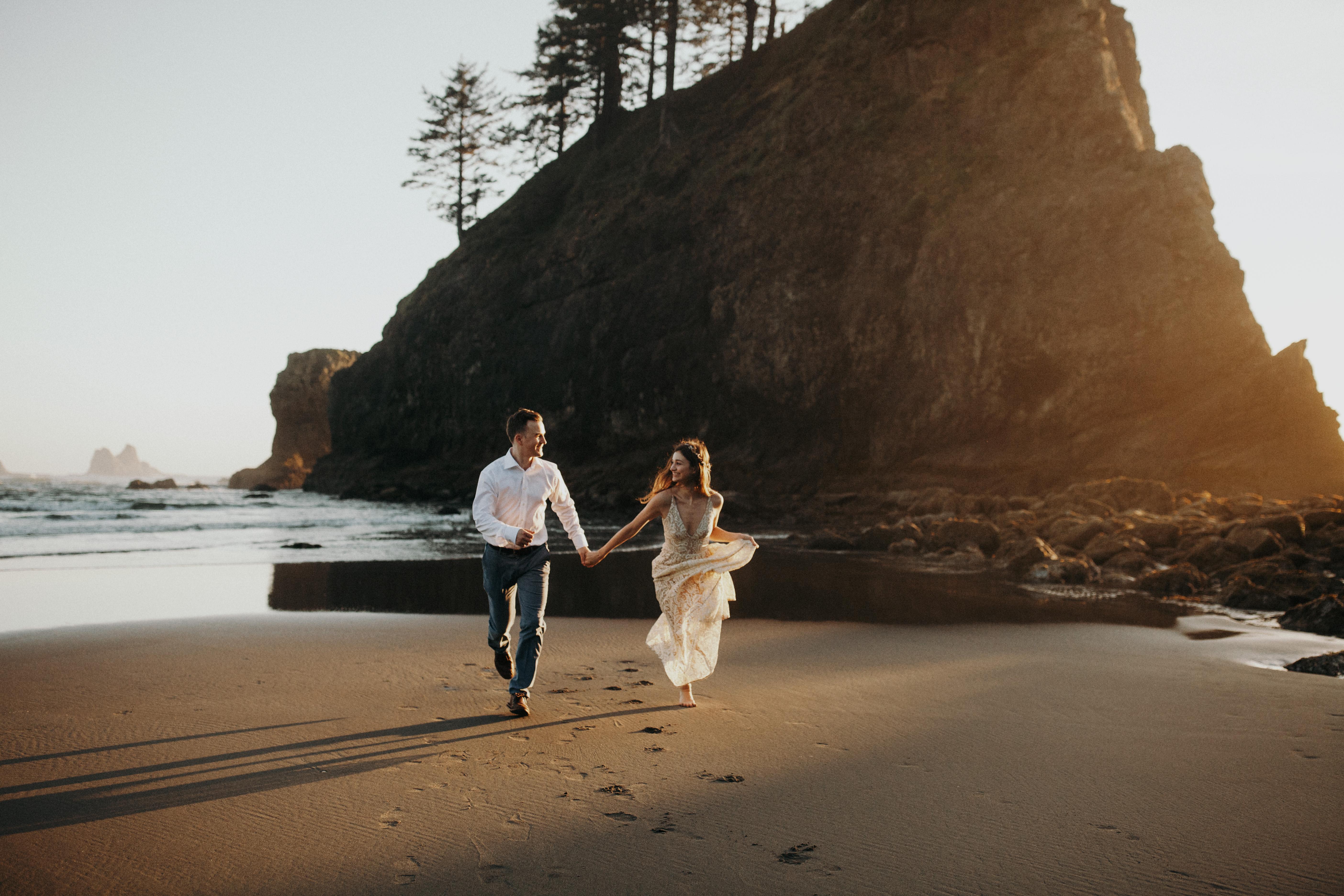 The Wedding Website of Lisa Pesin and Dmitri Tikhonov