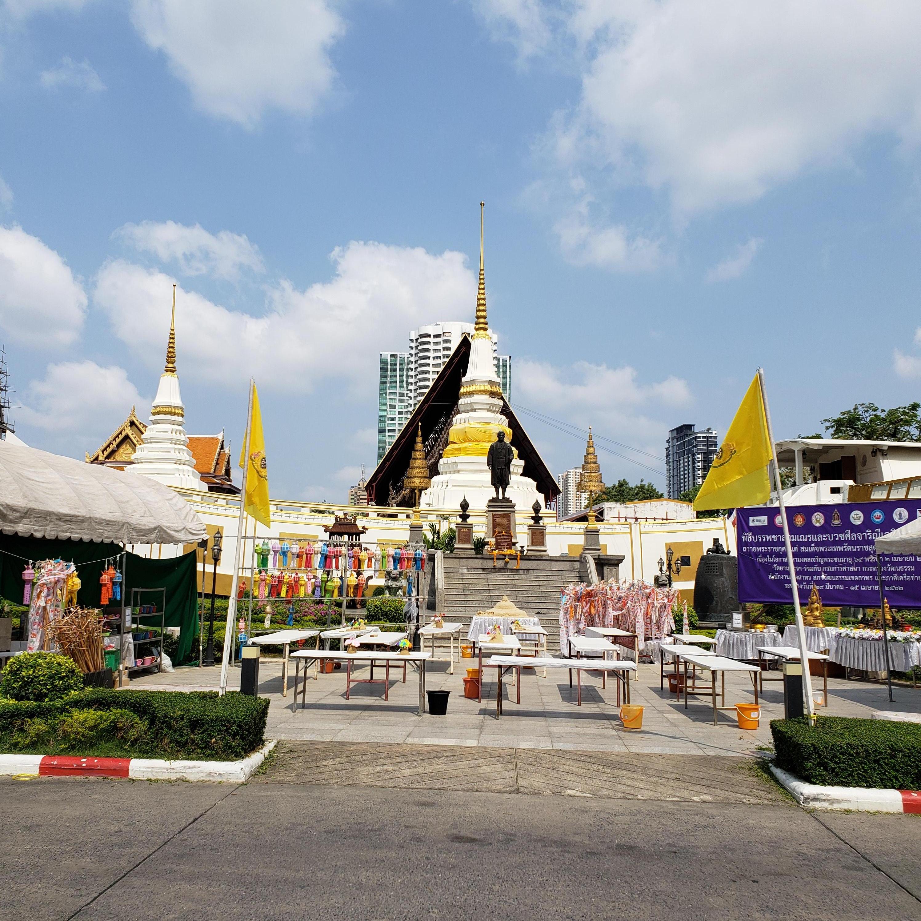 Wat Yannawa Pier is located behind this boat-shaped temple