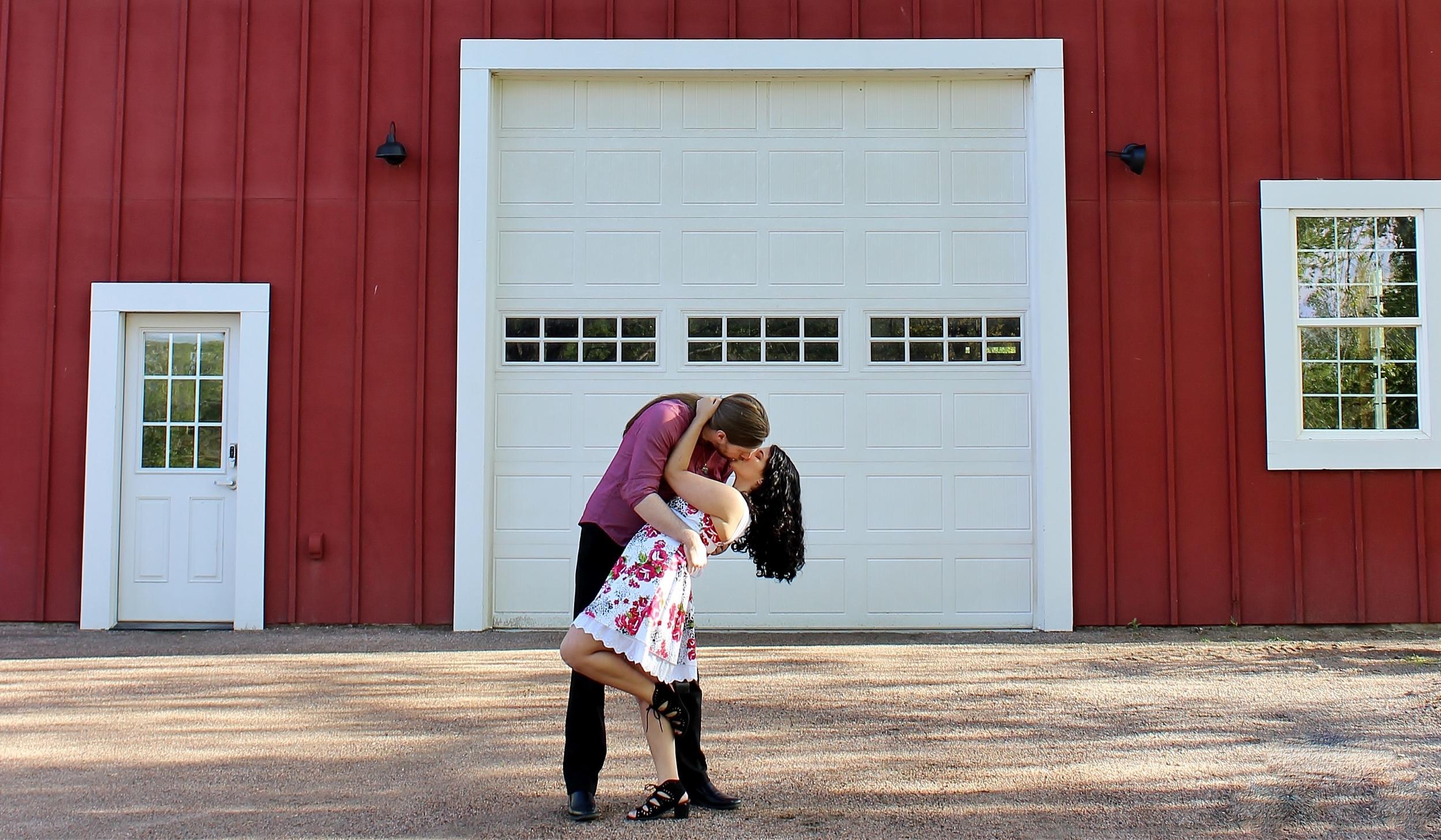 The Wedding Website of Corina Yanes and Michael Richey