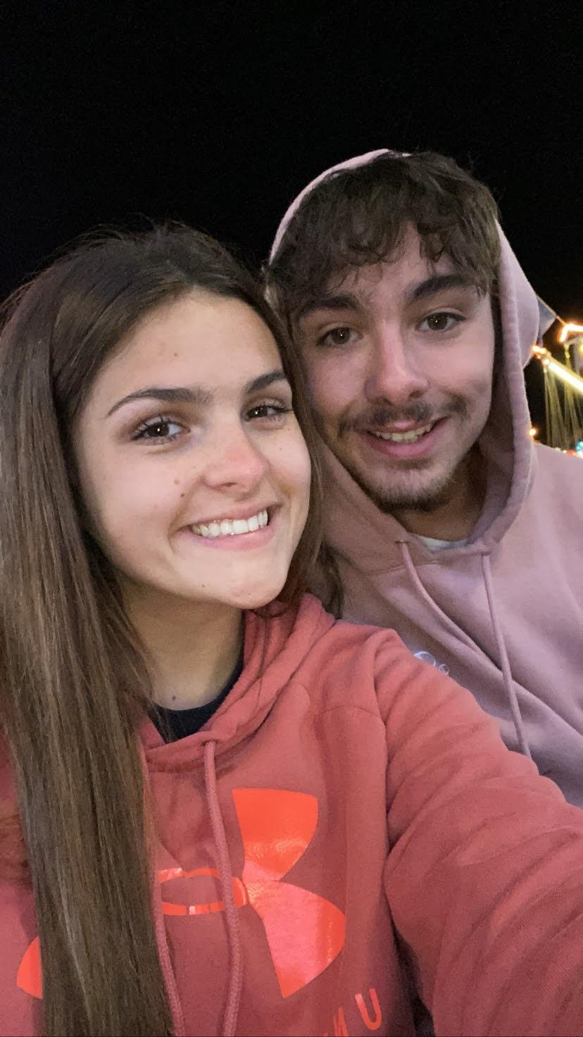 The Wedding Website of Lydia Mell and Jonathan Barlow