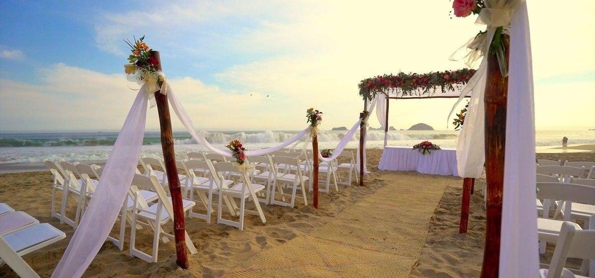 The Wedding Website of Jesus Rodriguez and Alan Bayona