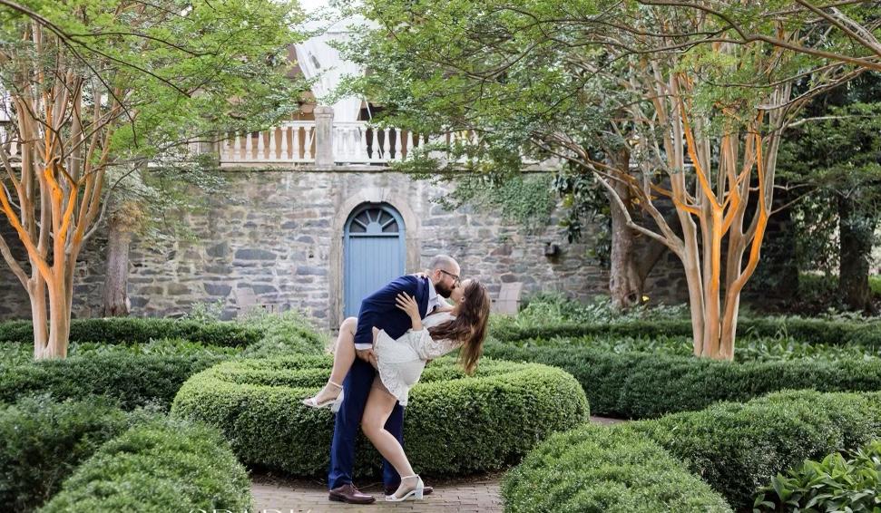 The Wedding Website of Lauren Payne and Denton Day