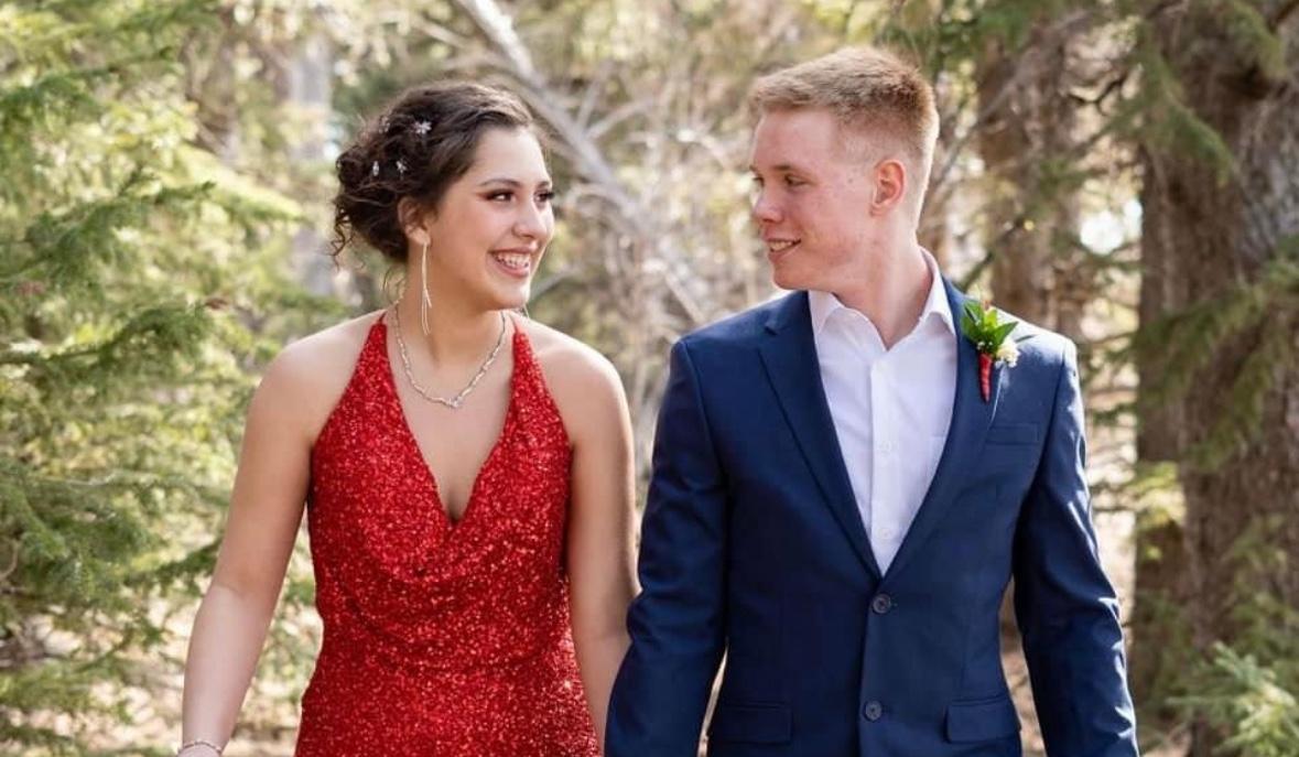 The Wedding Website of Winter Bakken and Michael Holland