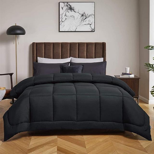 Bedsure Duvet Insert King Comforter Black - All Season Quilted Down Alternative Comforter for King Bed, 300GSM Mashine Washable Microfiber Bedding Comforter with Corner Tabs