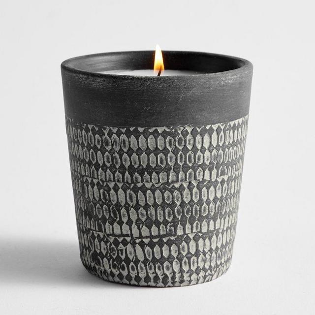 Frasier Scented Candle, Santal & Cedar, Small - Black