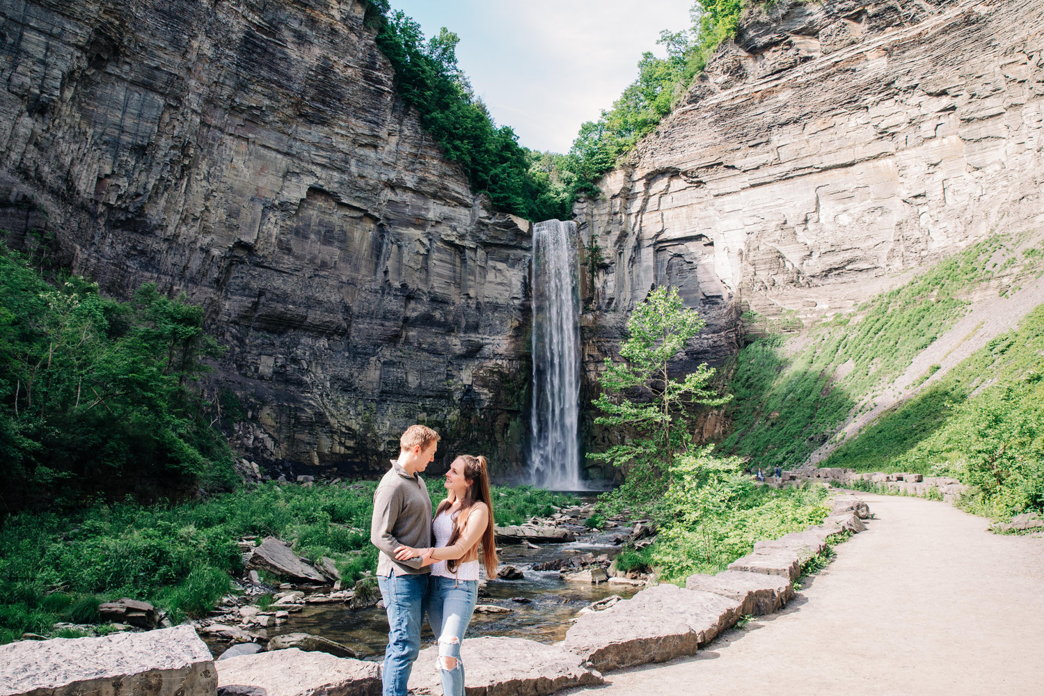The Wedding Website of Kelly McKinstry and Ian Kennedy