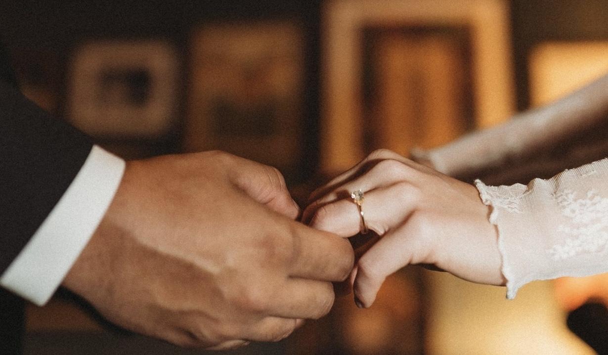 The Wedding Website of Julie Brewer and Trent Walker