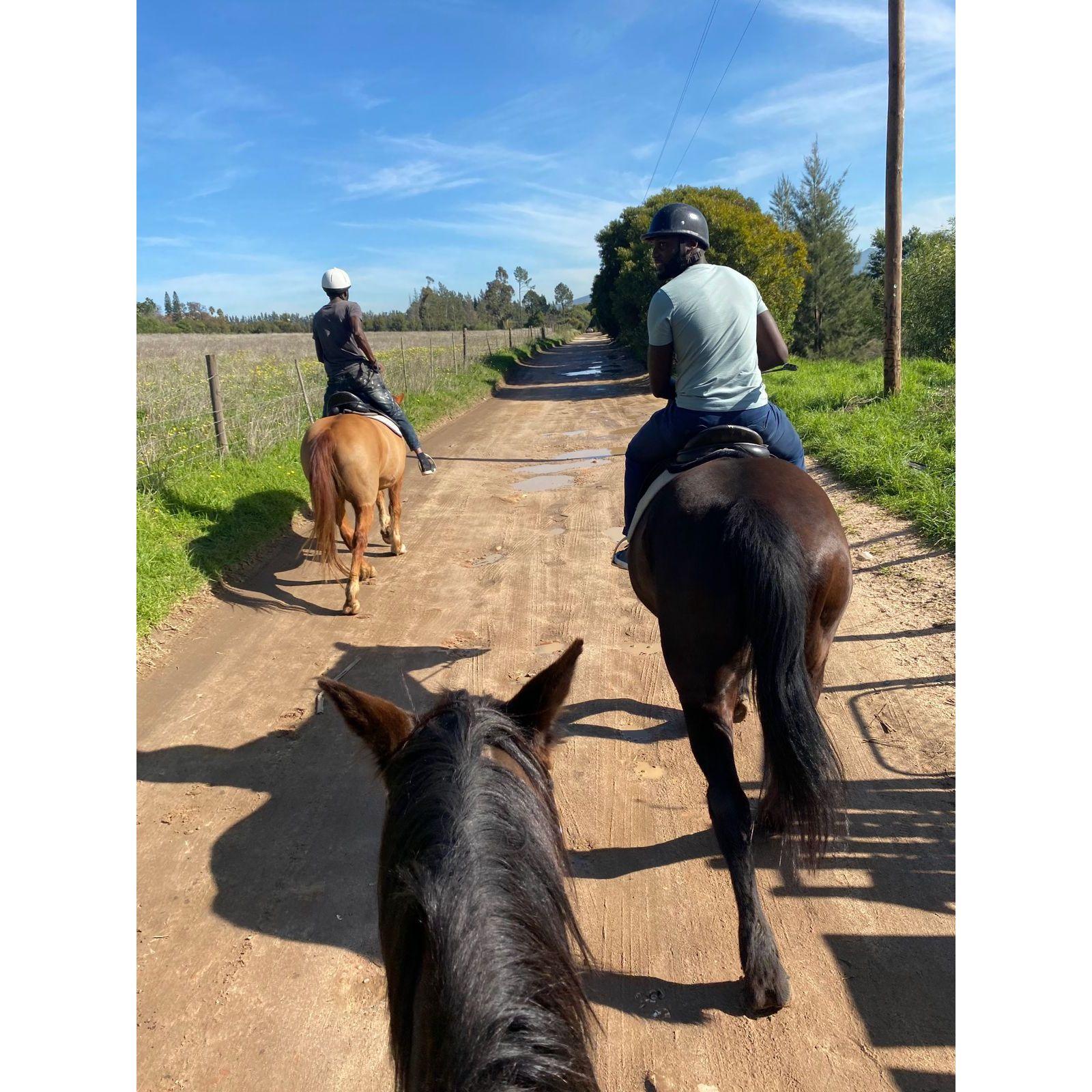 The romantic, surpise date where I fell in love - First time horse-riding