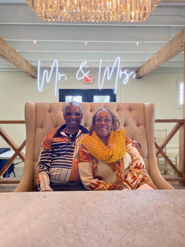 The Wedding Website of Wade Mixon and Hope Ivory