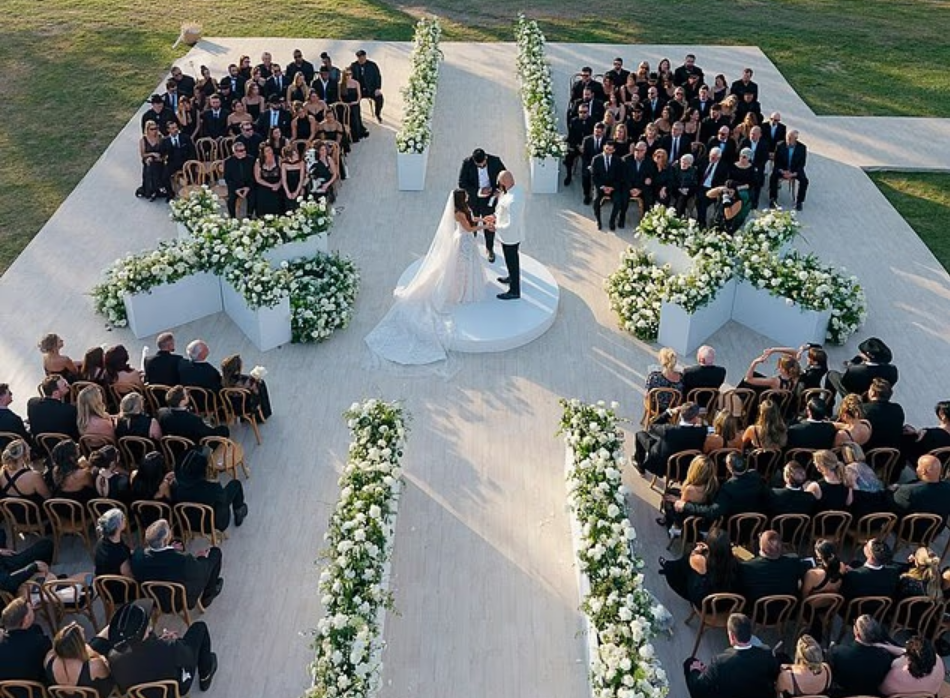 The Wedding Website of Stefanie Morgan and Brendan Stout