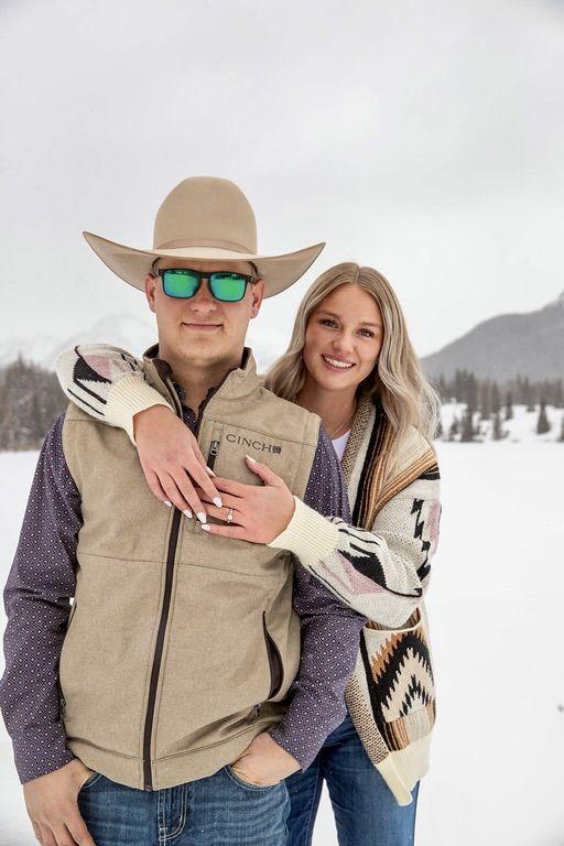 The Wedding Website of Makayla Herrera and Nicholas Black