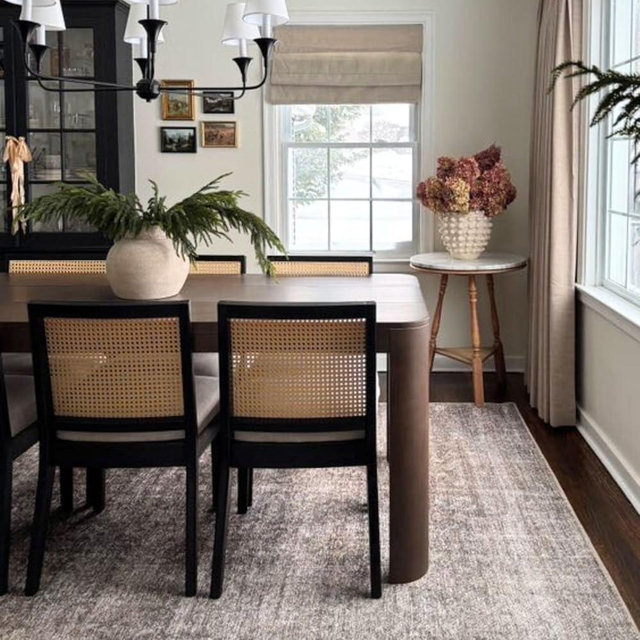 DAYALANE Rattan Dining Chairs Set of 4, Farmhouse Boucle Kitchen Chairs with Cane Back, Upholstered Sherpa Dining Room Chairs Comfy Side Wood Chair for Living Room/Restaurant, Black Sherpa