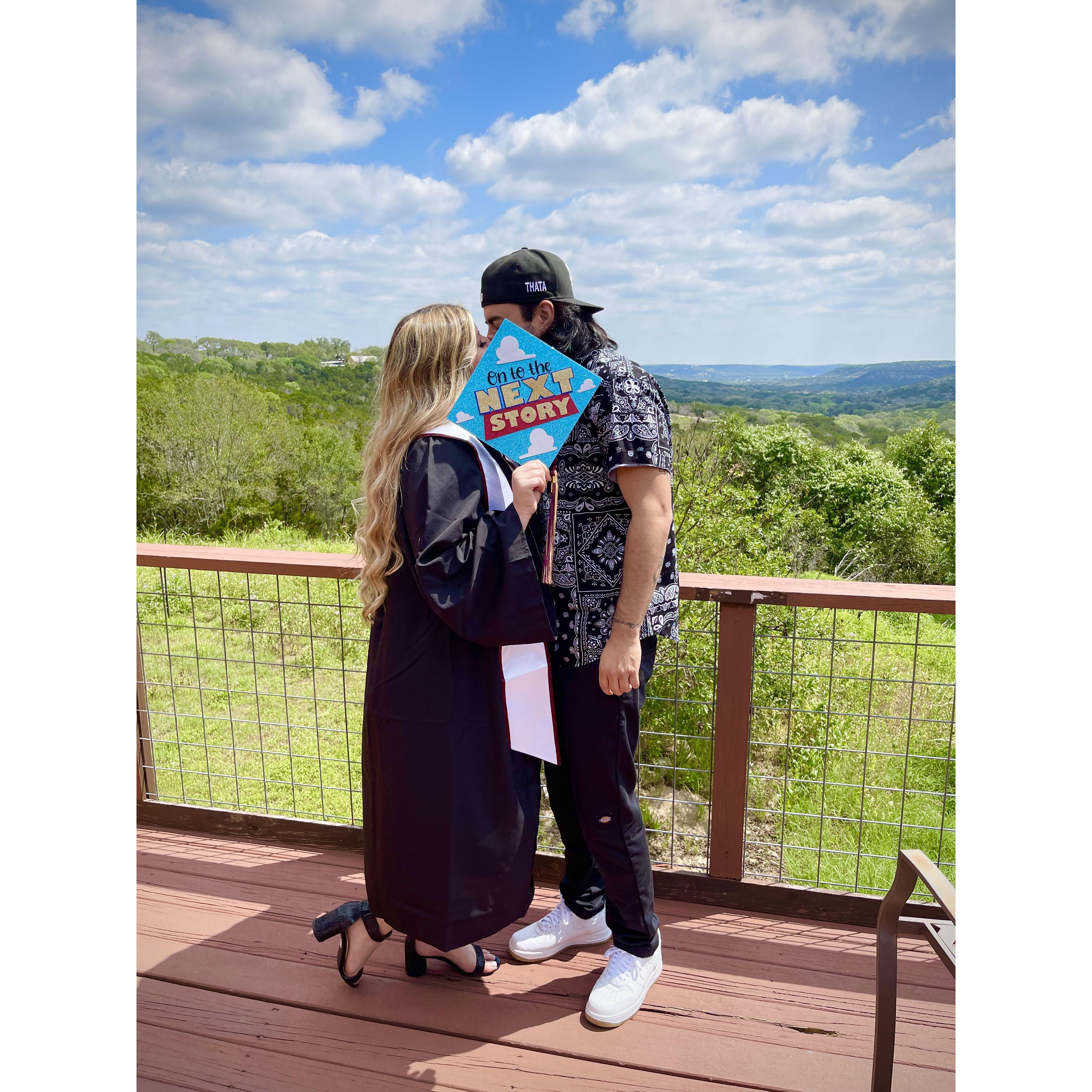 May 14, 2021 | Baylee graduated college from Texas State!