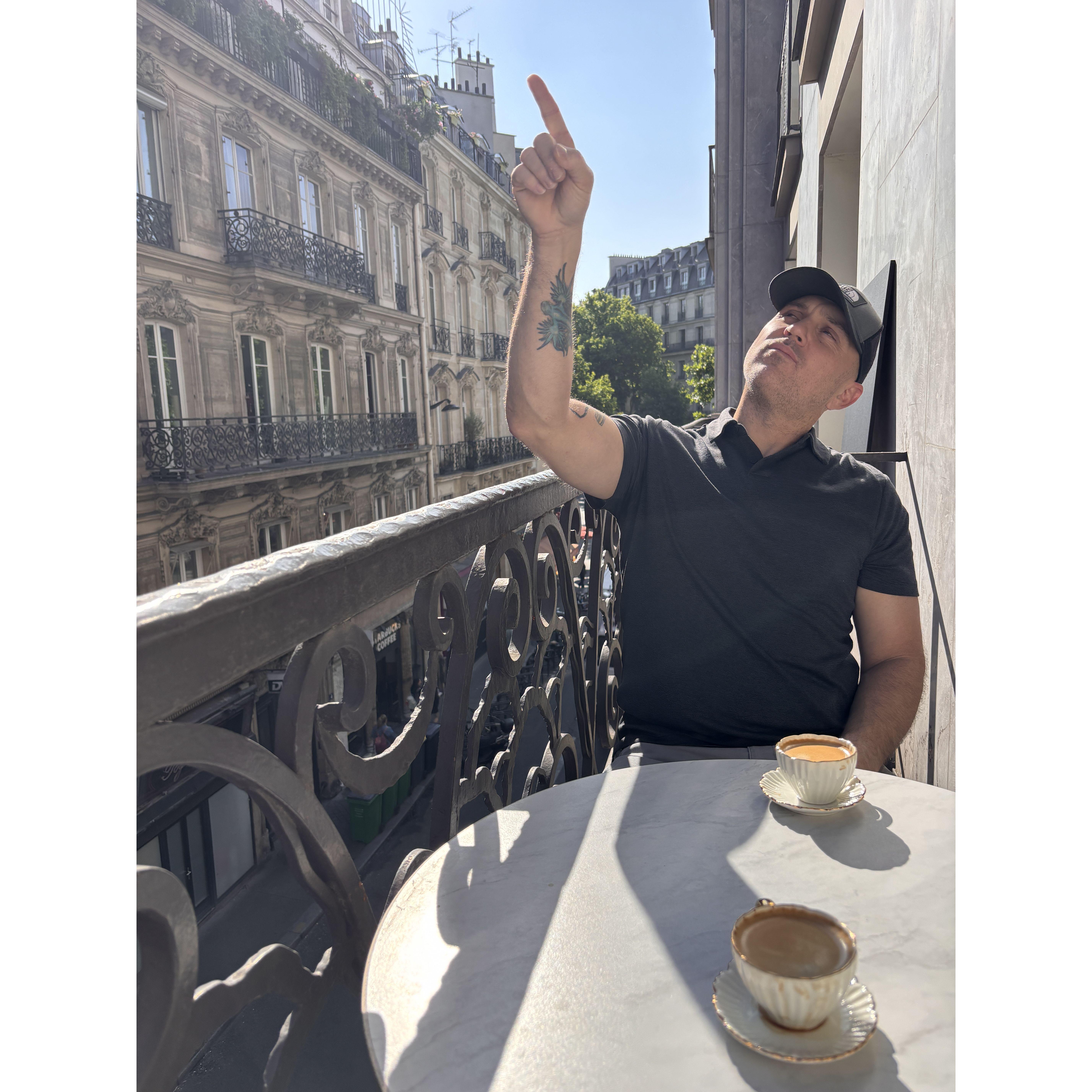Thomas in Paris