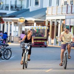 Mackinac Island Bike Rental - Minimoon