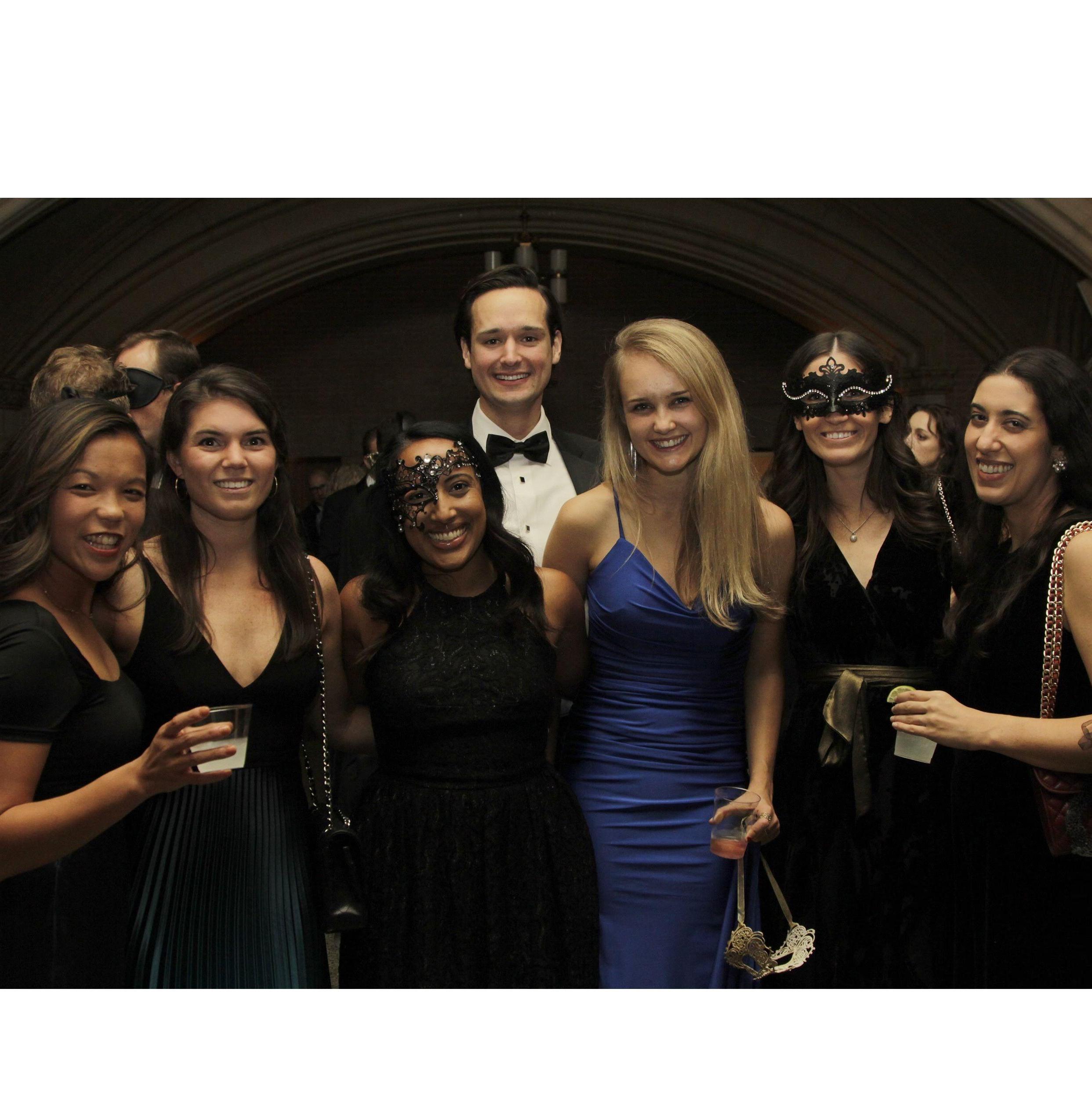 Jonathan with the girls at a NYC gala (Oct 2022)