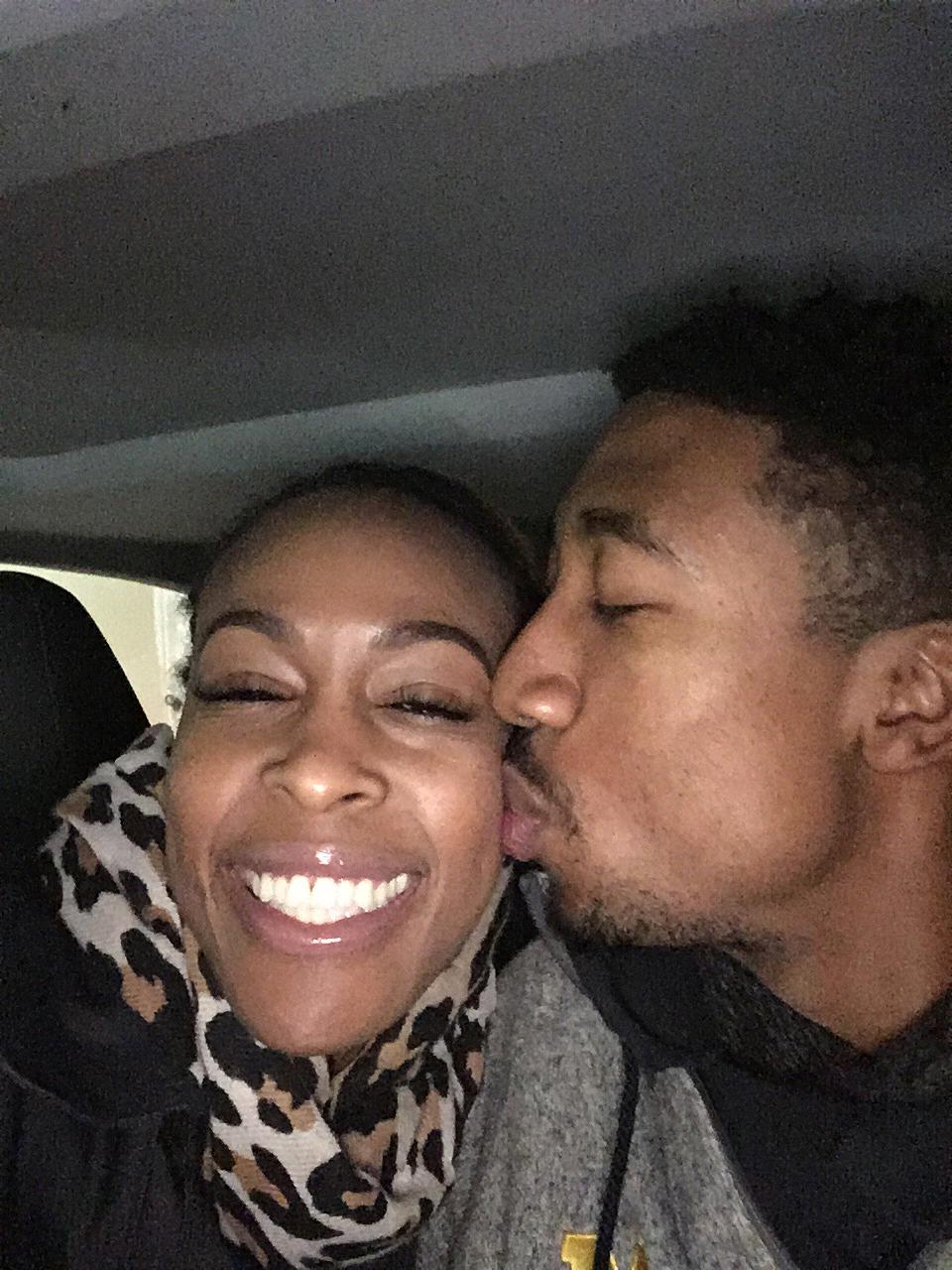 cheek kisses 😘