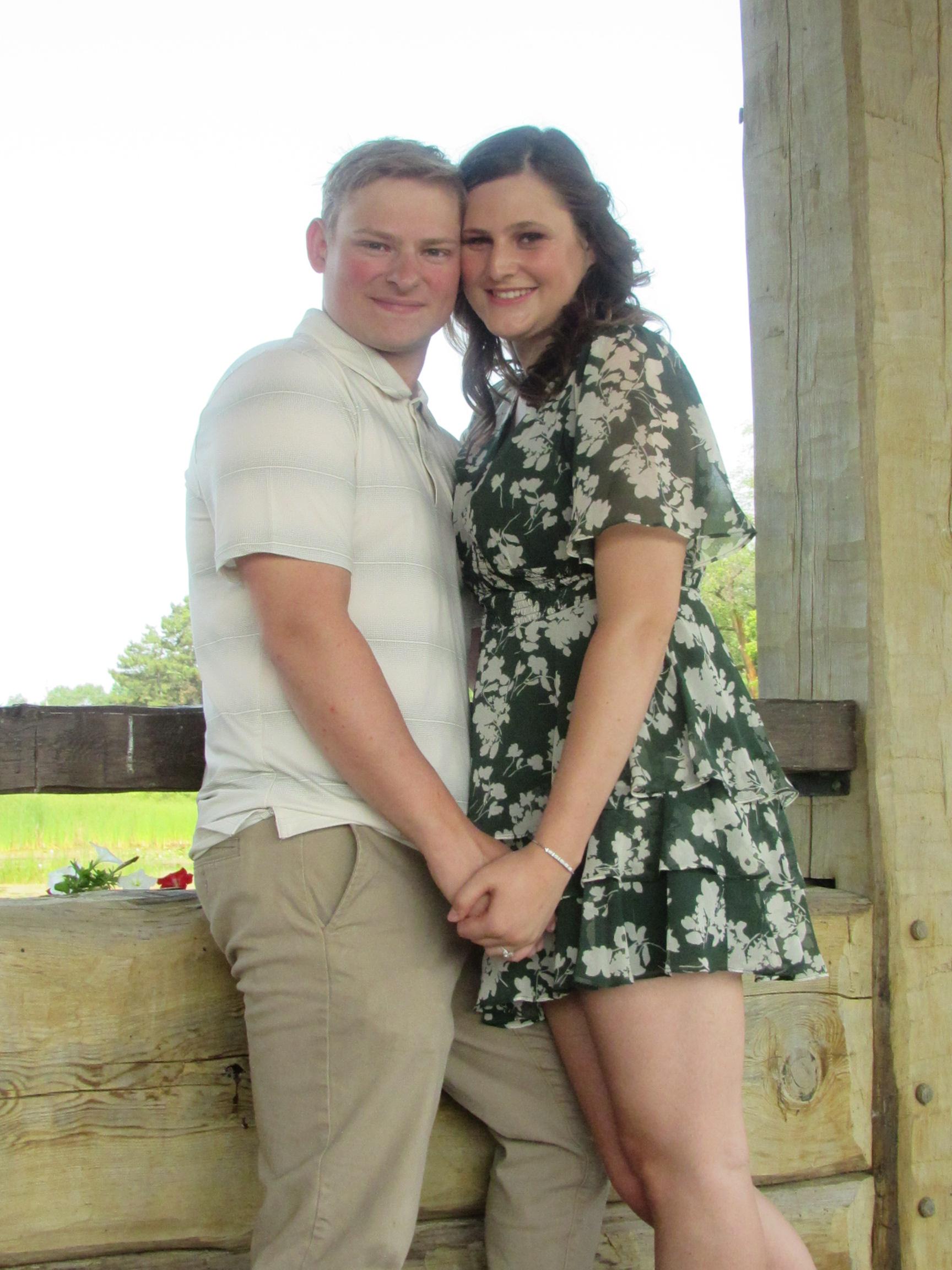 The Wedding Website of Nicole Page and Zachary Chrzan