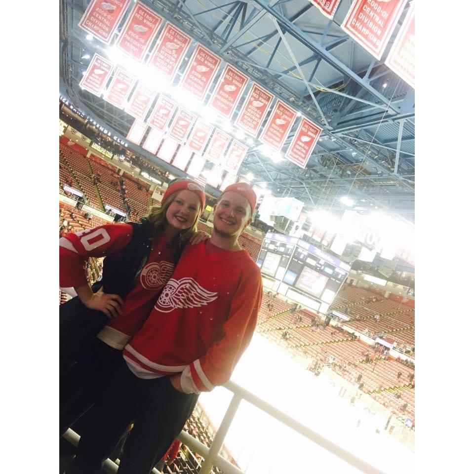 Our last hockey game at the Joe.