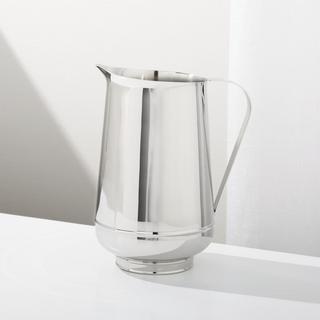 Easton Pitcher