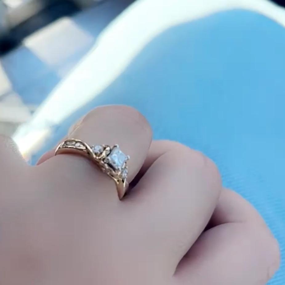 My amazing engagement ring 💍