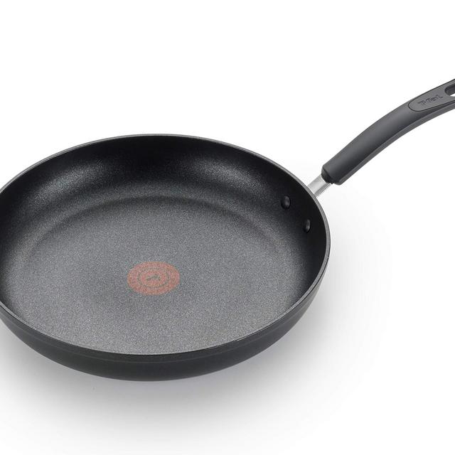 T-fal Nonstick Fry Pan (10.5-Inch)