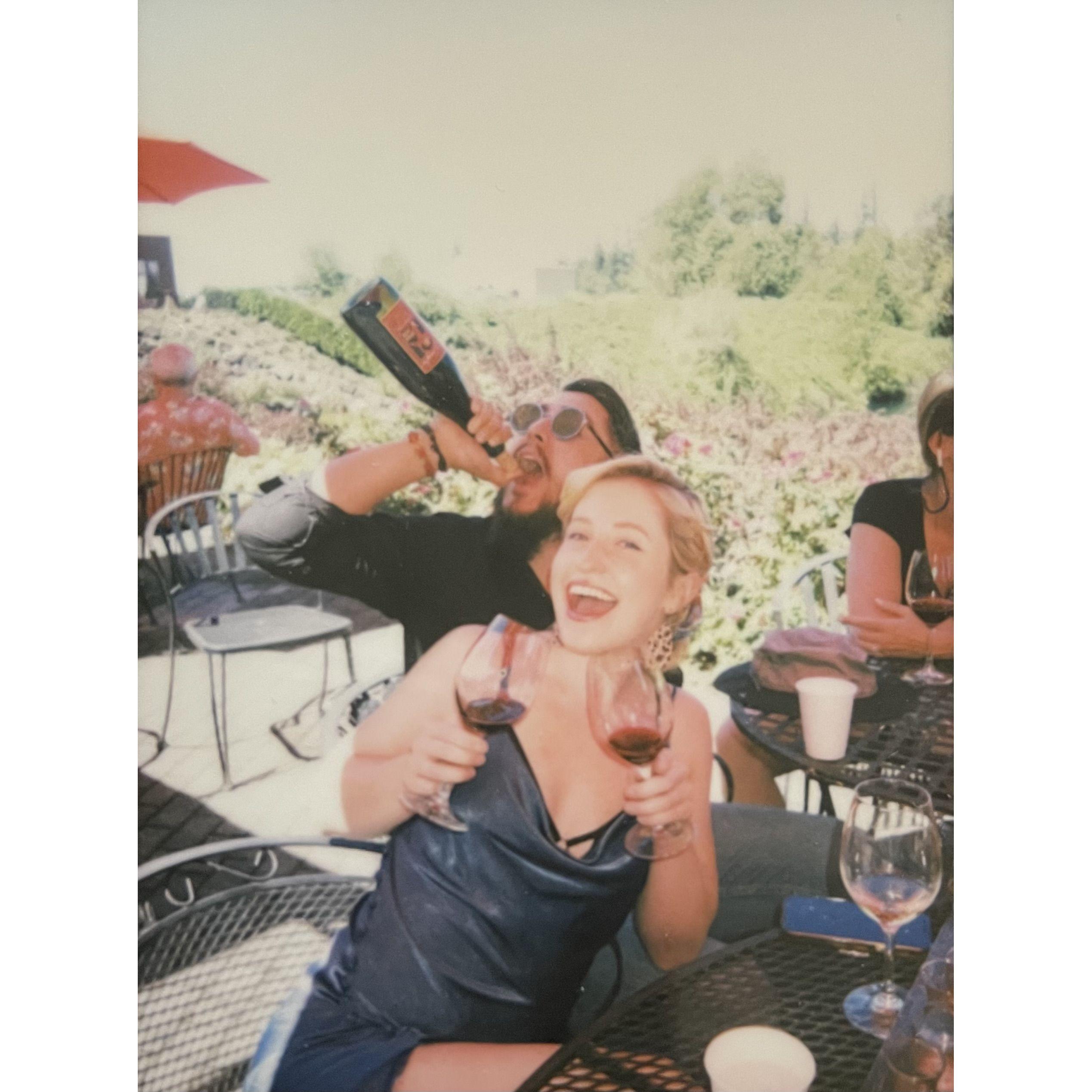 08 | 2022 Wine tasting at an Oregon vineyard.