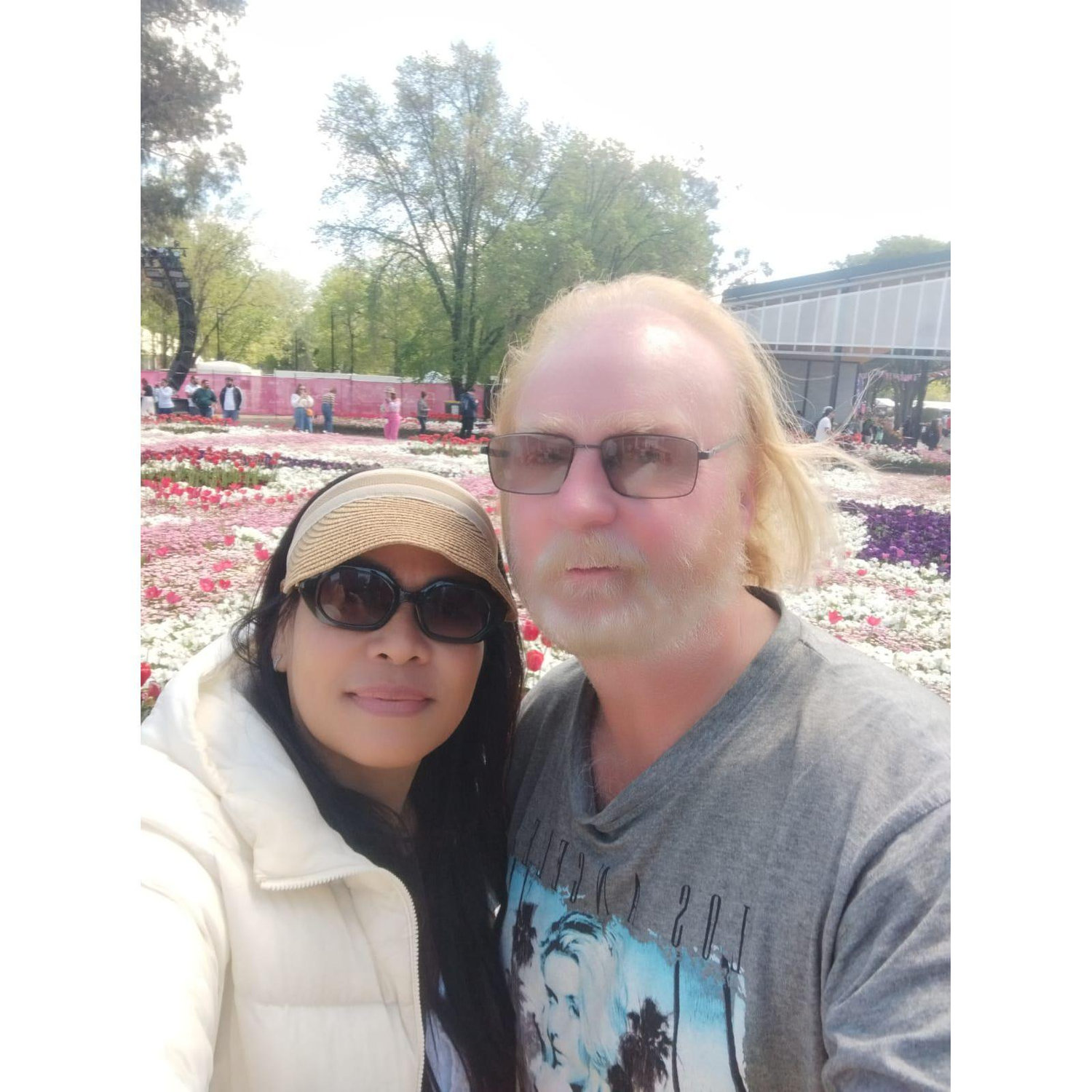 The tulips and many flowers in spring at Floriade Canberra are captivating, so we decided to join in and take a picture. 🦋
