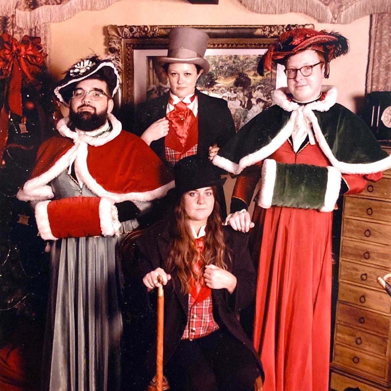 Happy holidays from Dollywood's most confused old-timey photography kiosk