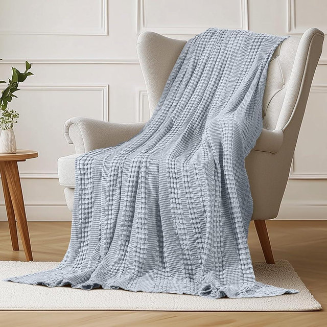 DELIGHT HOME Cooling Cotton Waffle Weave Throw Blanket - Lightweight Breathable Blankets of Rayon Derived from Bamboo for Hot Sleepers, Luxury Soft Throws for Couch Bed Sofa, Light Blue, 50x60 Inches