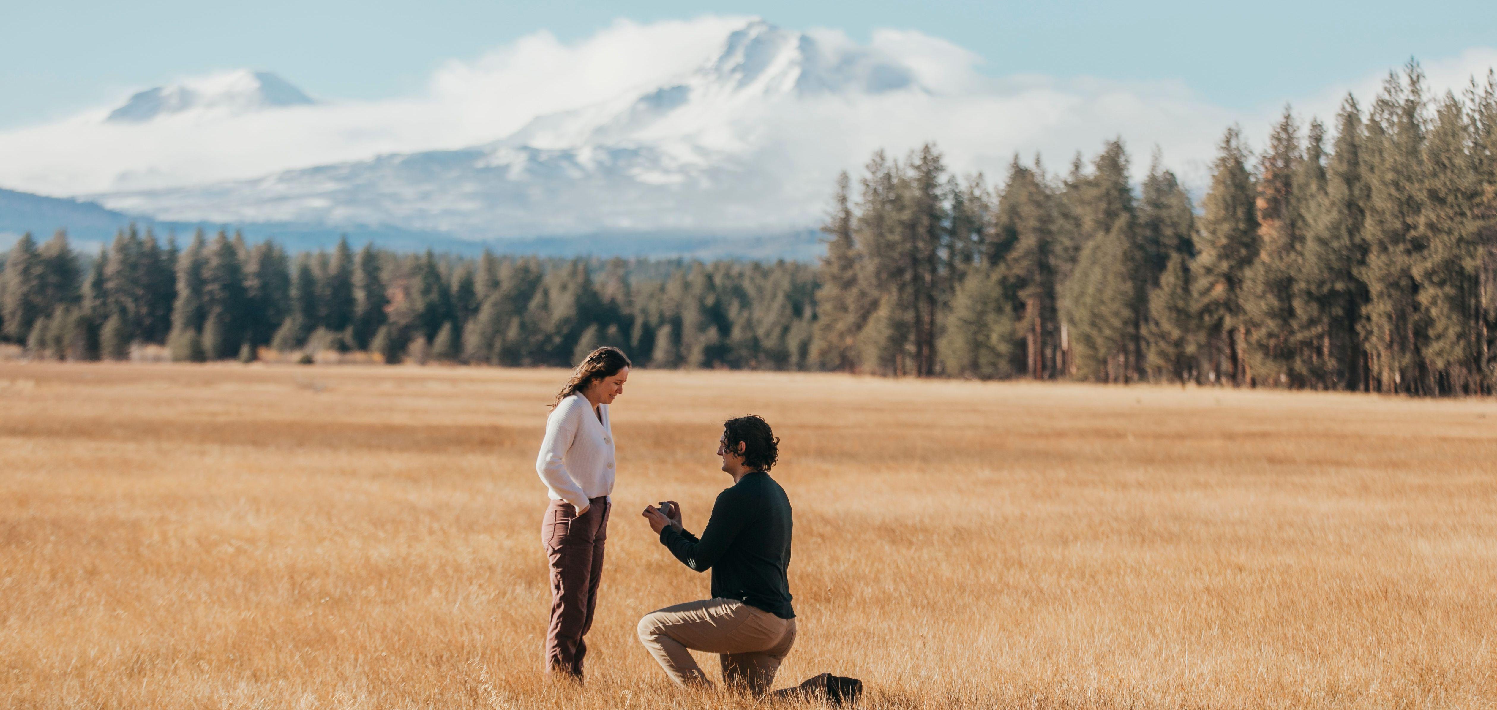 The Wedding Website of Julia Danahy and Grant DeBeaumont