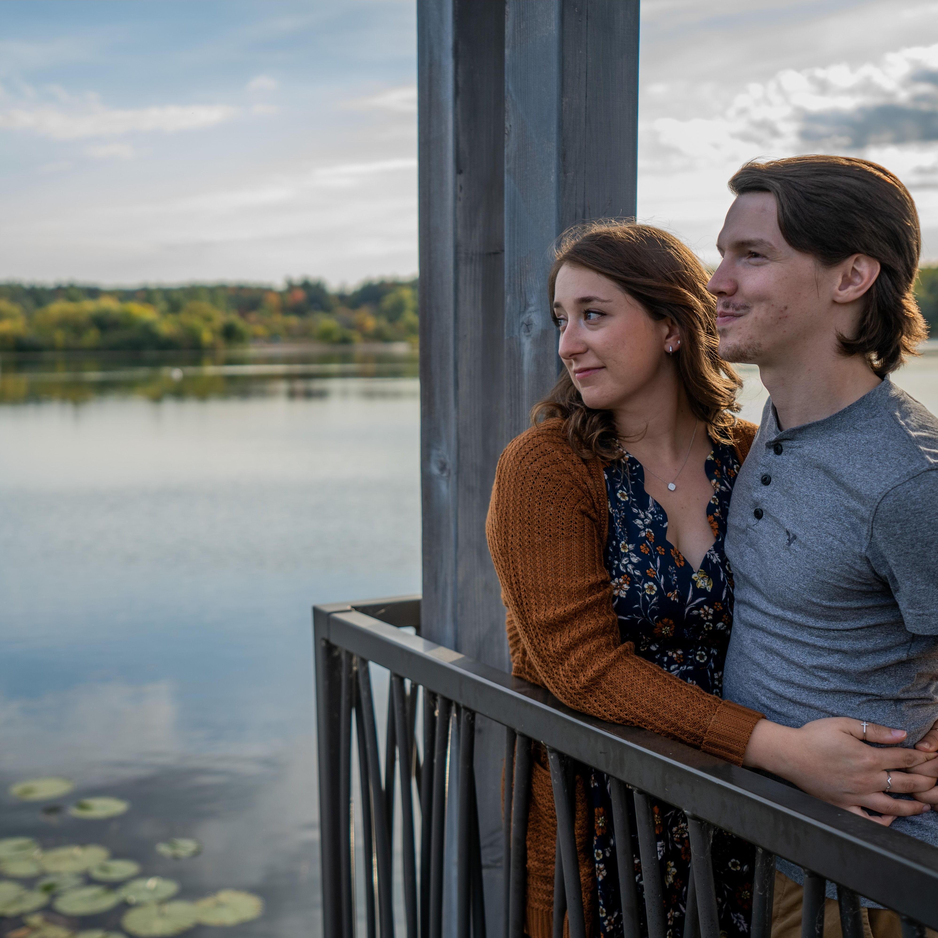 Jess made Ben take fall photos...