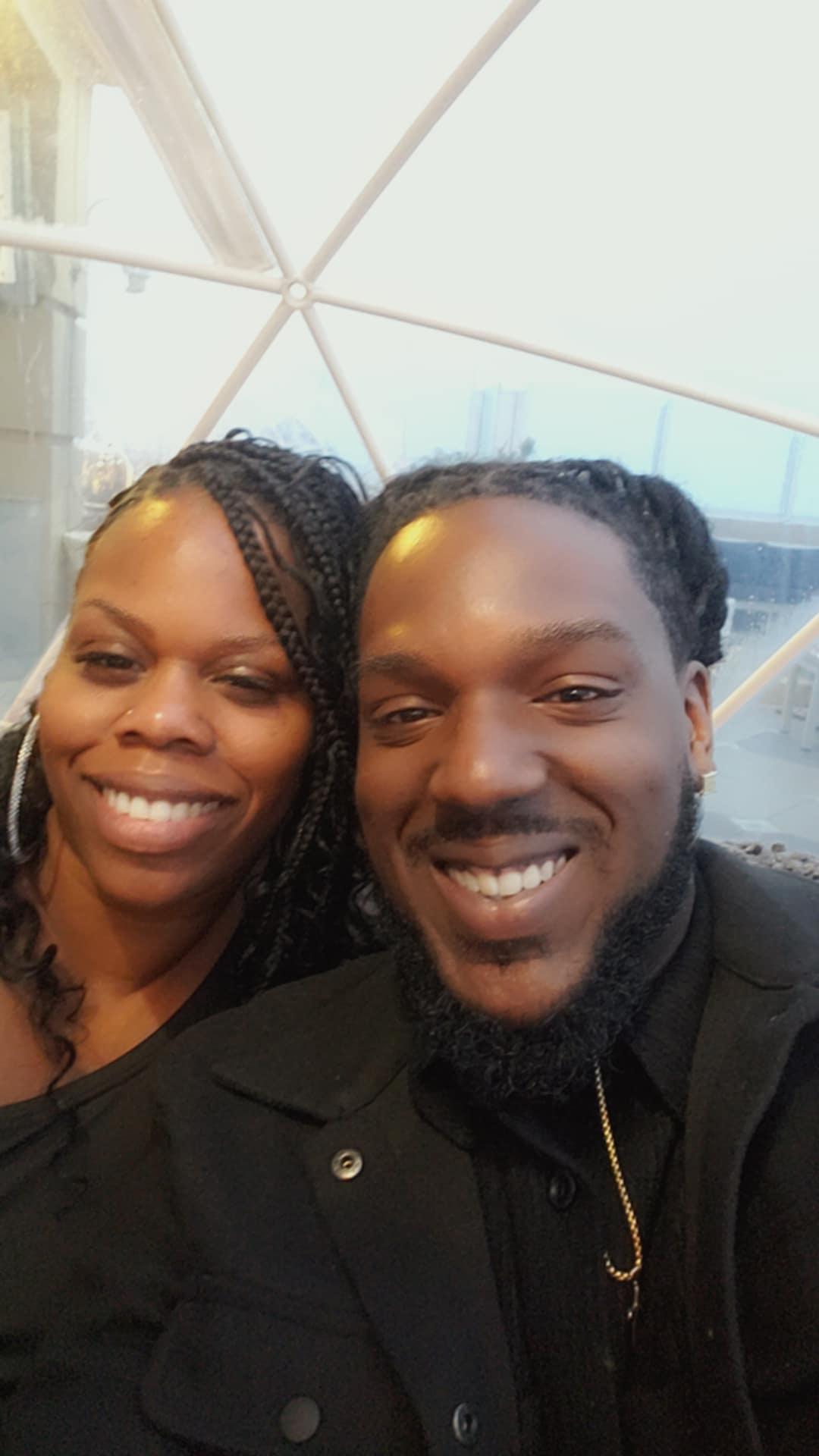 The Wedding Website of Jessica Turner and Kenny Washington