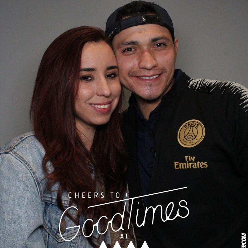 Primera foto juntos 📷
Febrero 2019