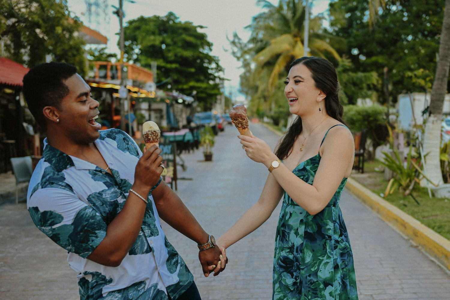 The Wedding Website of Danielle Agress and Roderick McRae