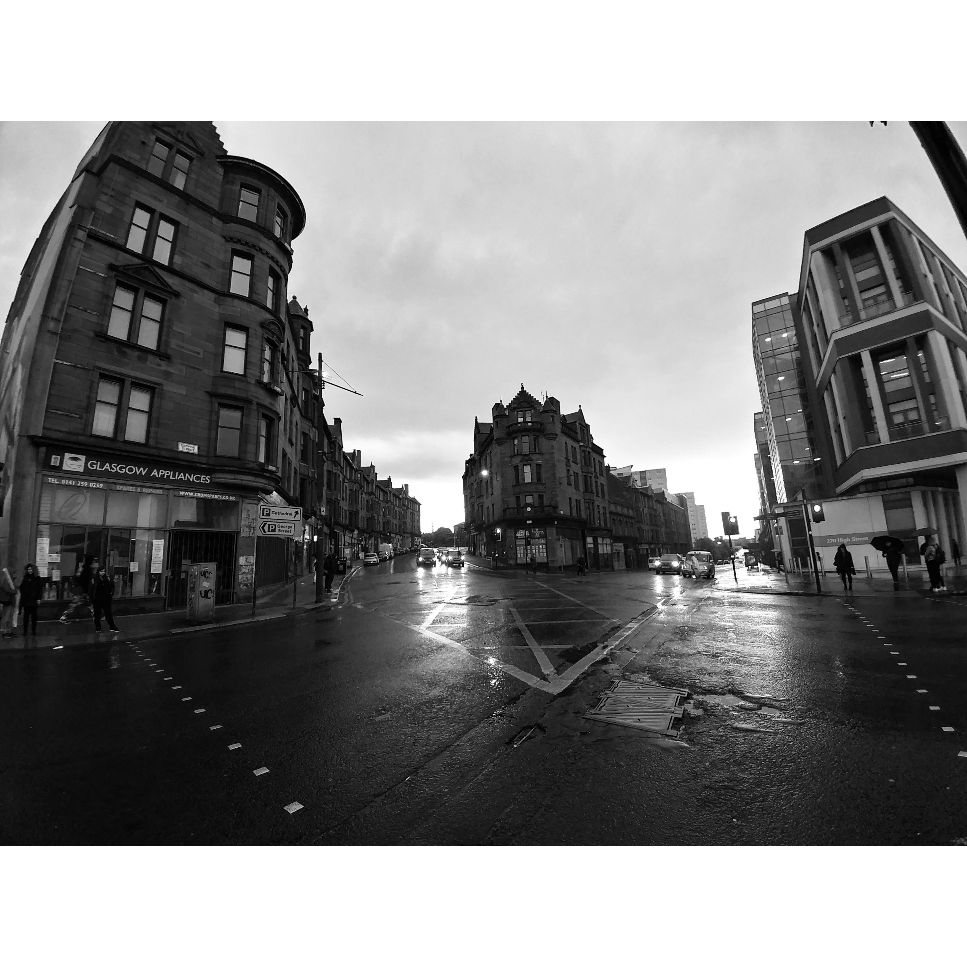 Day 3 - Glasgow, the city of art in Scotland. Derek is more nervous because the next trip is to the isle where he plans to propose. Heather, of course, still has no idea.
