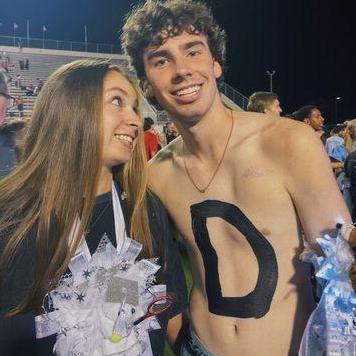 The infamous Homecoming picture... babies!!!