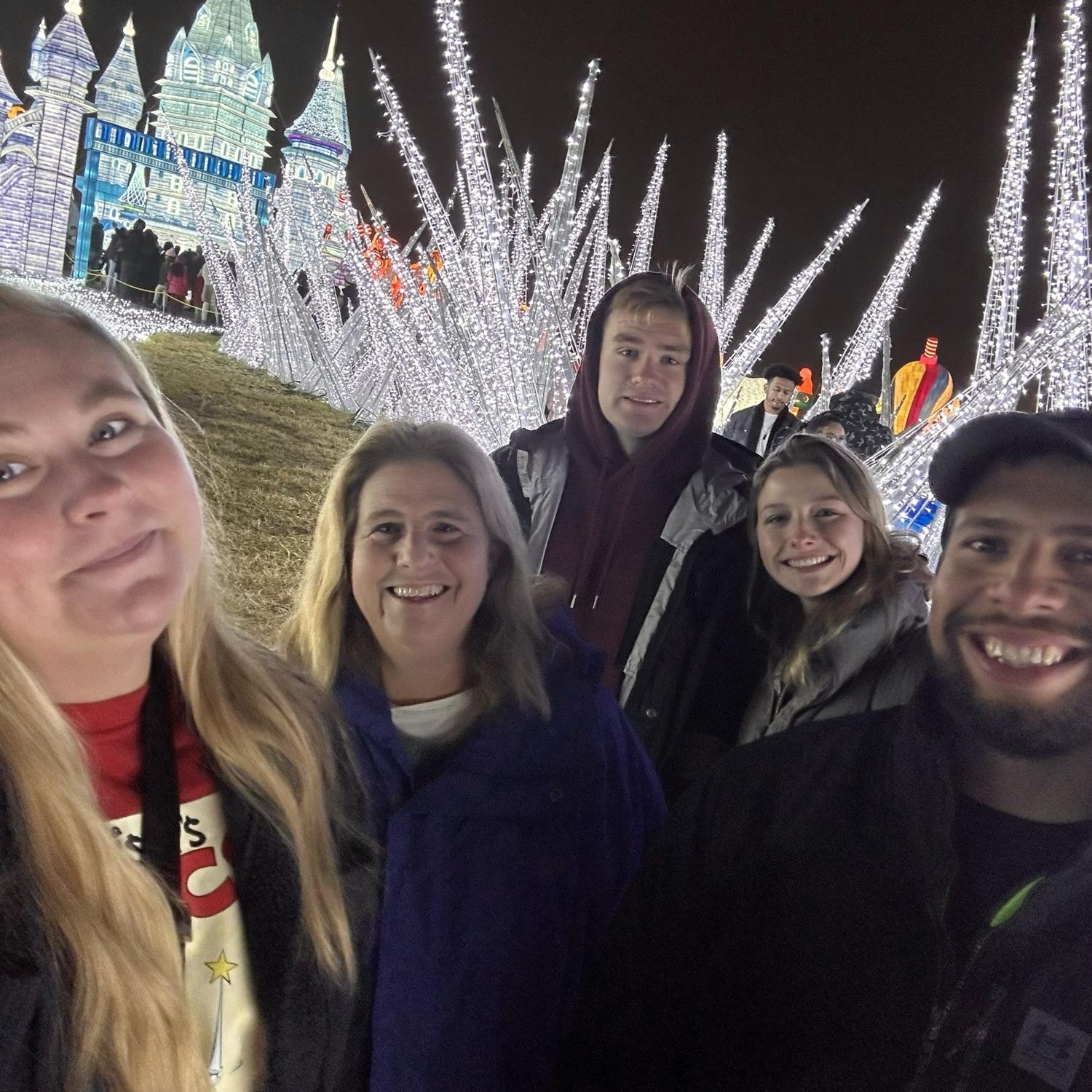 Kam, Susan, Lake, Kasey, & Sam on their new annual Xmas lights trip! Last year was the Harry Potter Forbidden Forest trail!!