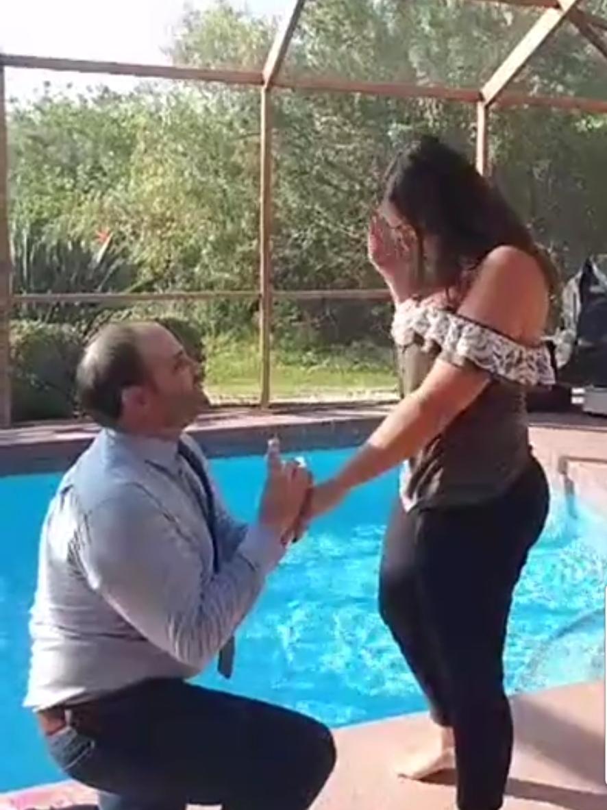 The Wedding Website of Cheyanne Weiss and Laurence Conner