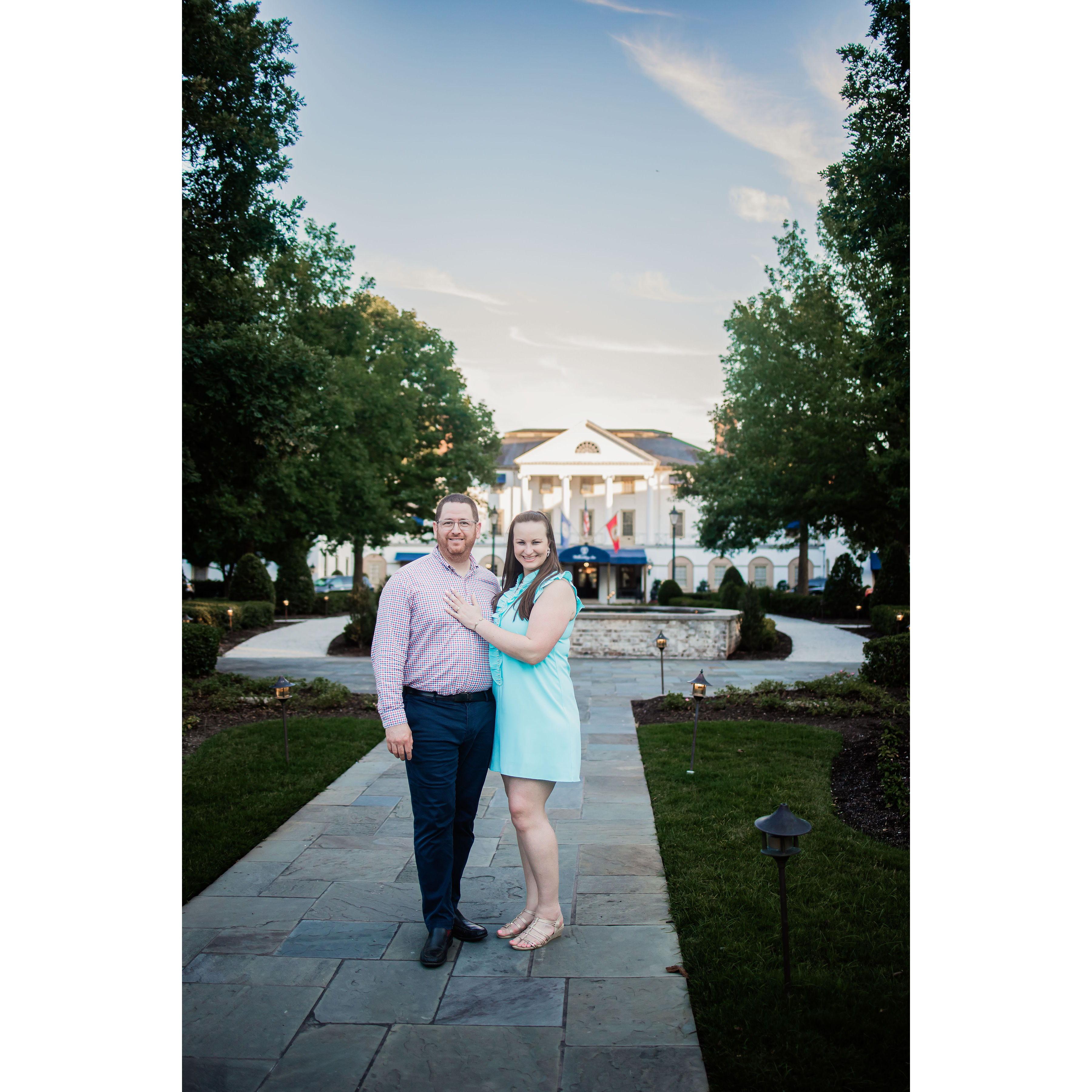 Outside the Williamsburg Inn!