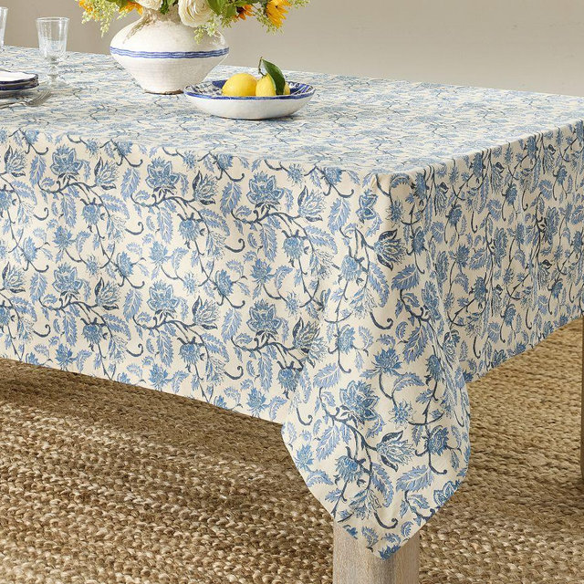 Briar Cotton/Linen Tablecloth, 70x108", Blue Multi