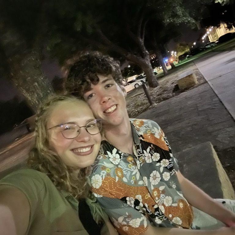 The first picture EVER with Hawke and Lauren as a couple!!!