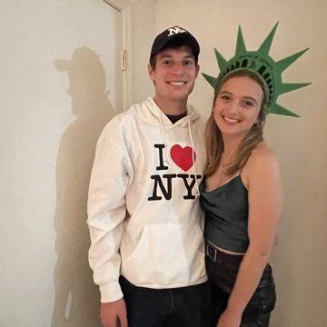 Halloween 2021 where Julia dressed up as the Statue of Liberty and Thomas was her favorite tourist!