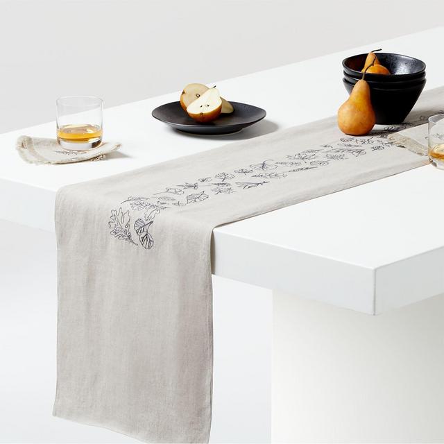 Leaf Embroidered Table Runner 90"