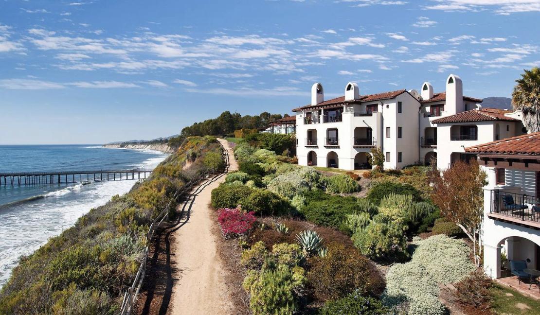 The Wedding Website of Elizabeth Barnett and John Say