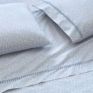 Micro-Print Organic-Cotton Percale Sheet Set - Sheet Set in Ditsy Bird, Queen