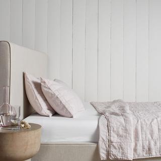 Garment Dyed Linen Box Quilt